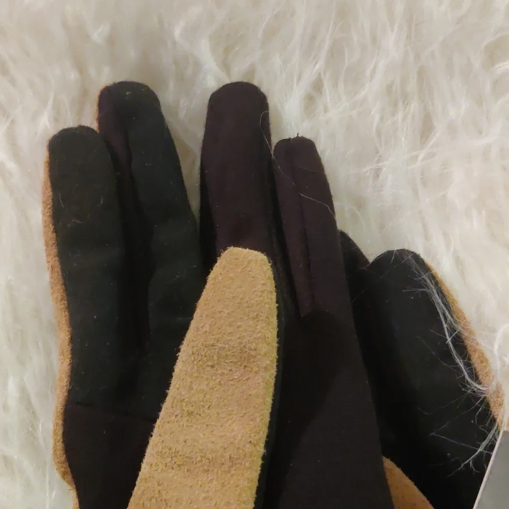 Touch Point Smart Gloves Size Small NWT